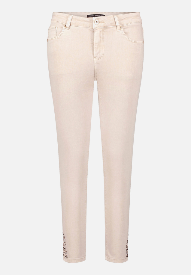 Basic-Jeans mit Waschung / Vorderseite