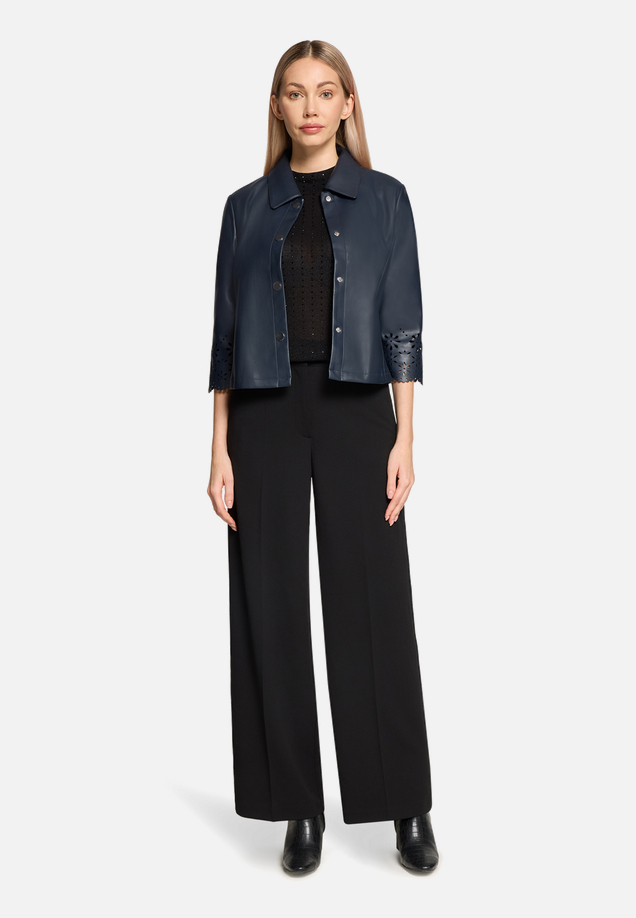 Blazer-Jacke mit Reißverschluss / Modellfoto Vorderseite (Outfit)