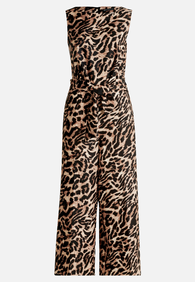 Jumpsuit mit Eingrifftaschen / Vorderseite