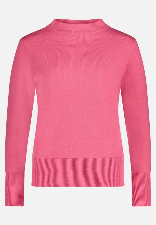 Strickpullover mit Stehkragen / Vorderseite