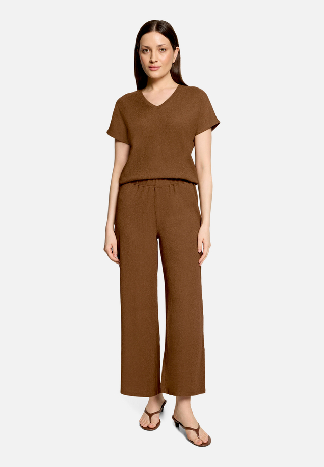 Culotte 7/8 Länge mit elastischem Bund / Modellfoto Vorderseite (Outfit)