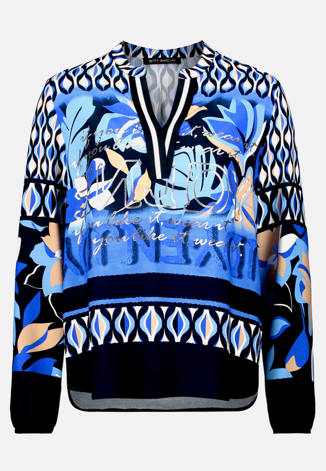 Longbluse mit Stehkragen / Vorderseite