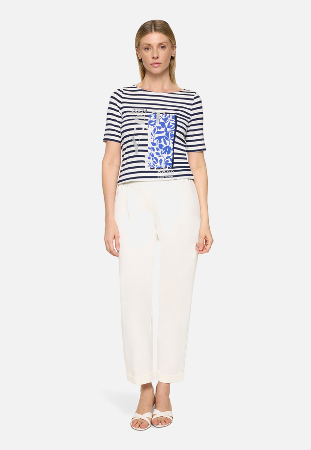 Ringelshirt mit Placement / Modellfoto Vorderseite (Outfit)
