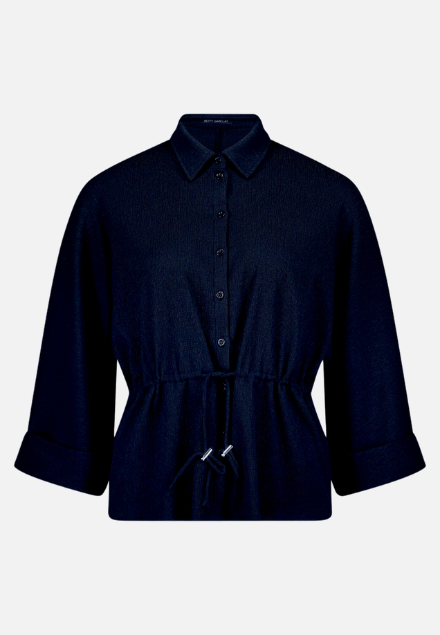 Hemdbluse  mit Gürtel / Vorderseite
