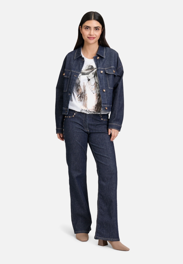 Jeansjacke langarm / Modellfoto Vorderseite (Outfit)