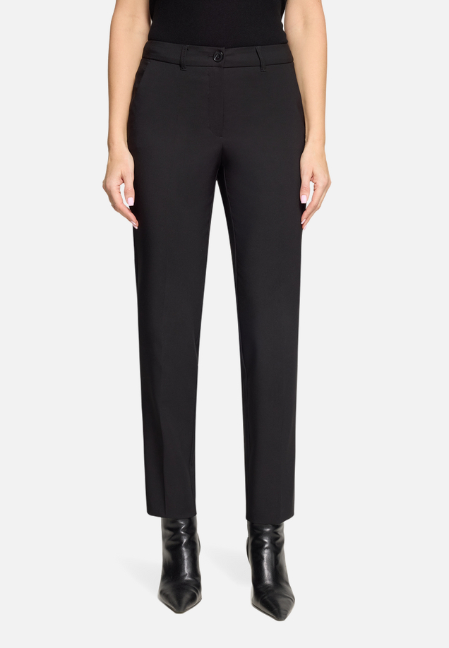 Business-Hose  mit Bügelfalte Style Nele / Modellfoto Vorderseite