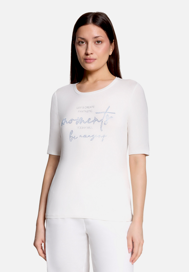 Basic Shirt kurzarm / Modellfoto Vorderseite